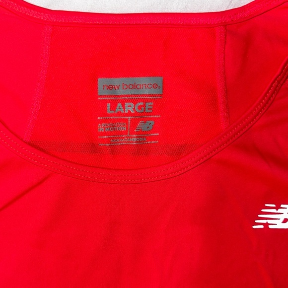 New Balance | Scoop Crew Neck Short Sleeve Workout Gym Athletic Top T Shirt - Picture 6 of 12